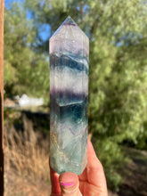 Load image into Gallery viewer, Fluorite Blue &amp; Light Purple Tower