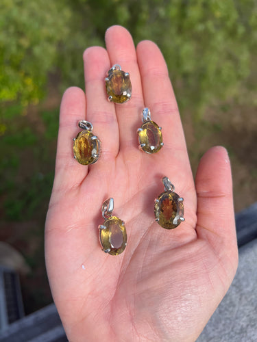 1 Citrine Oval Sterling Silver Pendant