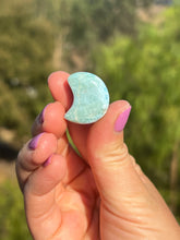 Load image into Gallery viewer, Larimar Moon