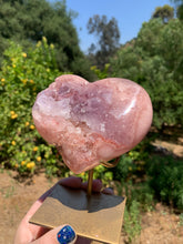 Load image into Gallery viewer, Lavender Pink Amethyst Druzy Heart on Stand