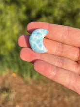 Load image into Gallery viewer, Larimar Moon