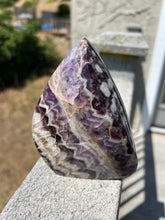 Load image into Gallery viewer, Chevron &quot;Star&quot; Amethyst Flame