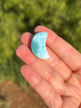 Load image into Gallery viewer, Larimar Moon