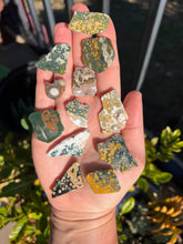 Load image into Gallery viewer, 8th Vein Ocean Jasper Lot