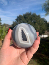 Load image into Gallery viewer, Agate Druzy Sphere 78mm