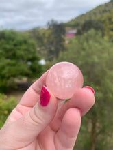 Load image into Gallery viewer, Rose Quartz Sphere 30mm