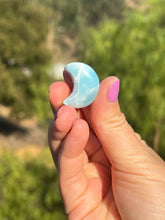 Load image into Gallery viewer, Larimar Moon