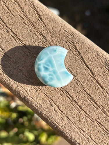 Larimar Moon