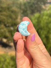 Load image into Gallery viewer, Larimar Moon