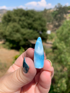 Larimar Fin Standing Carving 45M