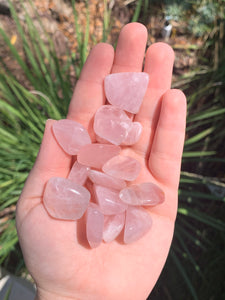 1 Rose Quartz Tumble