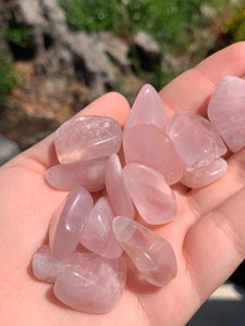 1 Rose Quartz Tumble