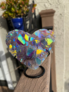 Aura Amethyst Heart on Stand