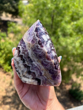 Load image into Gallery viewer, Chevron &quot;Star&quot; Amethyst Flame