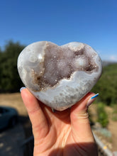 Load image into Gallery viewer, Lavender Botryoidal Agate Heart Flat Back