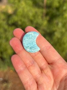 Larimar Moon