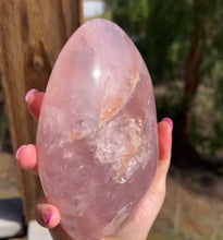 Load image into Gallery viewer, Gemmy Star Rose Quartz