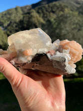 Load image into Gallery viewer, Apophyllite Stilbite Cubic Calcite AAA from India