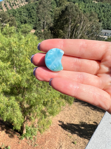 Larimar Moon