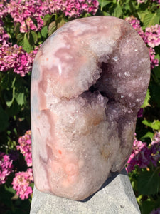 Lavender Pink Amethyst Cut Base