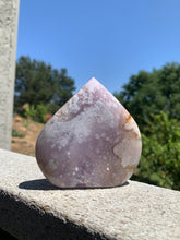 Load image into Gallery viewer, Pink Amethyst Flower Agate Flame