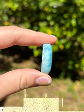 Load image into Gallery viewer, Larimar Oval Cab