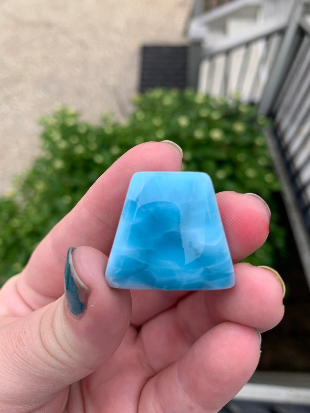 Larimar Trapezoid Cab