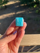 Load image into Gallery viewer, Larimar Square Cab High Grade