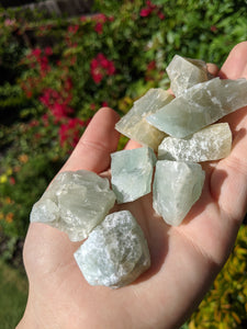 1 Medium Aquamarine Rough