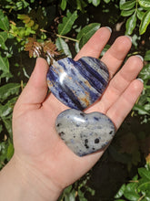 Load image into Gallery viewer, 1 Sodalite Heart