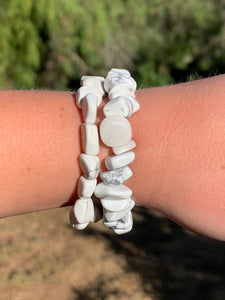 1 Howlite Bracelet chip