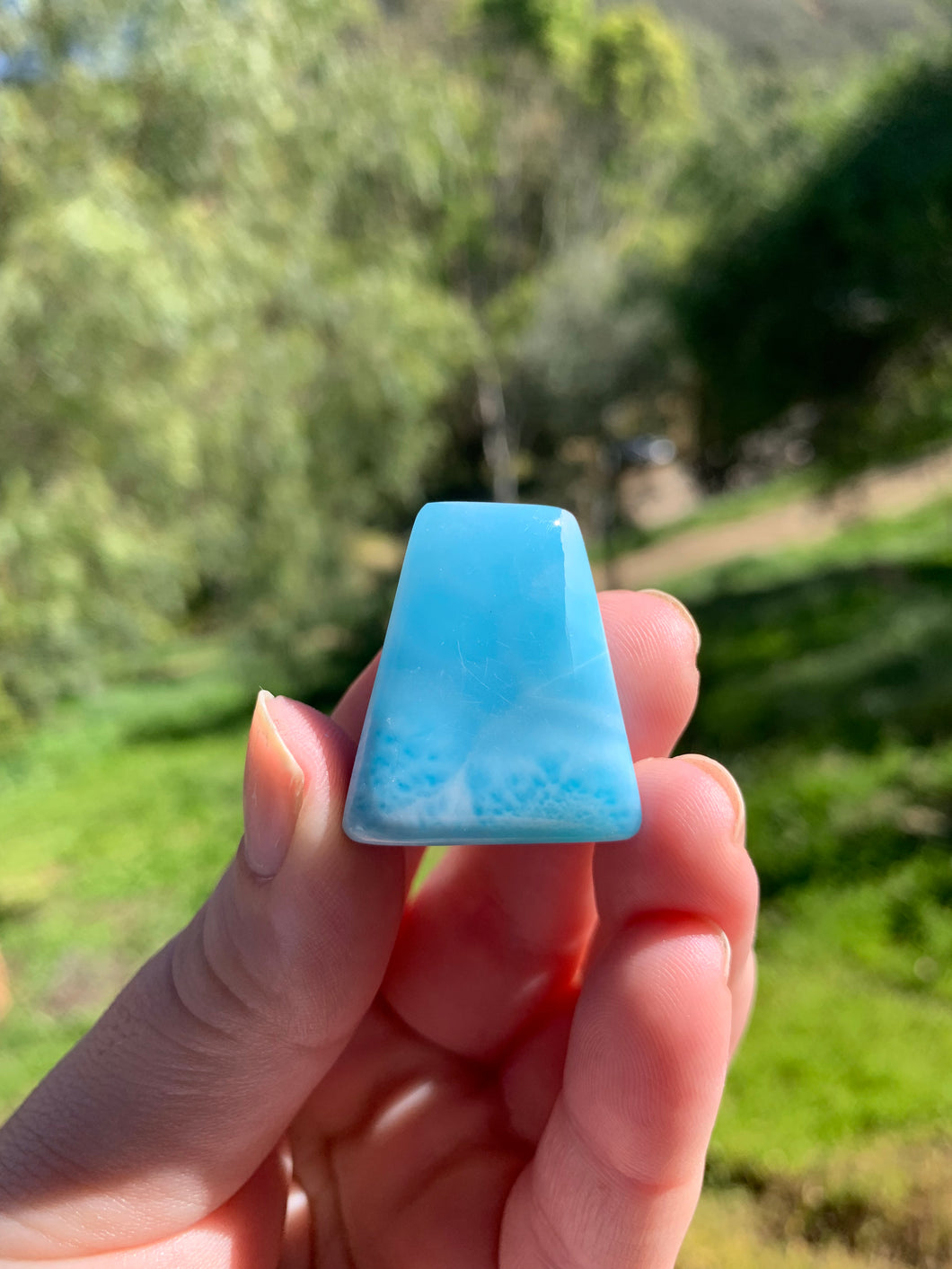 Larimar Trapezoid Cab