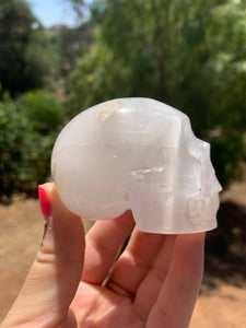 Selenite Skull*