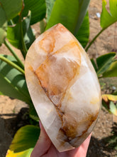 Load image into Gallery viewer, Golden Healer Quartz Flame*