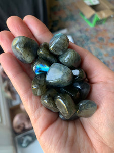 1 Labradorite Tumble