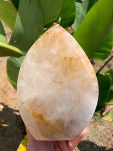 Golden Healer Quartz Flame*