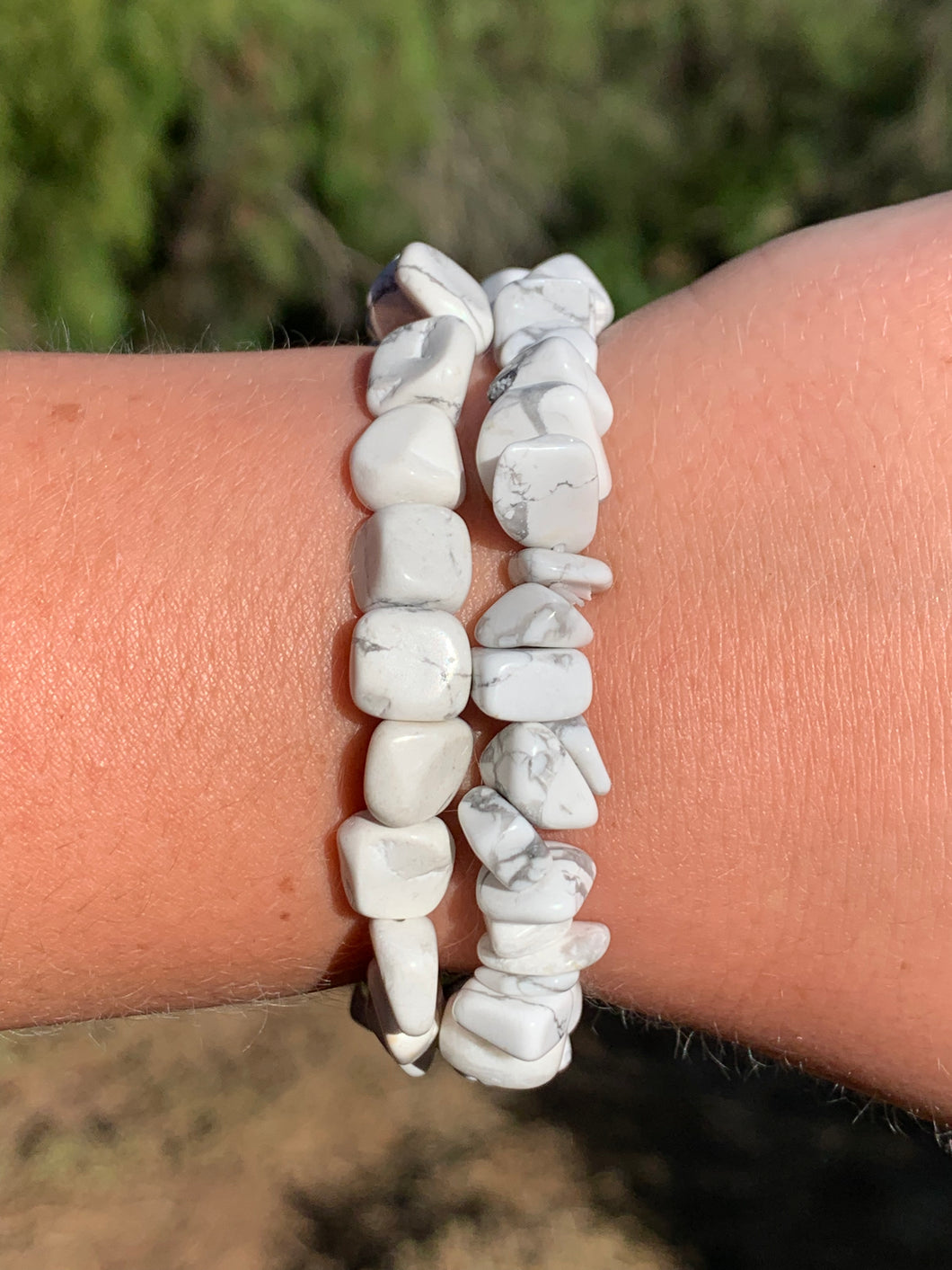 1 Howlite Bracelet chip